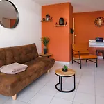 Confort ! Calme, Climatisation, Piscine, Parking Gratuit, Grande Terrasse, Netflix, Wifi Appartamento *