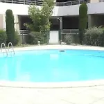 Appartamento Confort ! Calme, Climatisation, Piscine, Parking Gratuit, Grande Terrasse, Netflix, Wifi Carcassonne