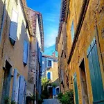 Confort ! Calme, Climatisation, Piscine, Parking Gratuit, Grande Terrasse, Netflix, Wifi *