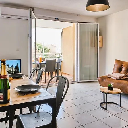 Appartamento Confort ! Calme, Climatisation, Piscine, Parking Gratuit, Grande Terrasse, Netflix, Wifi Carcassonne