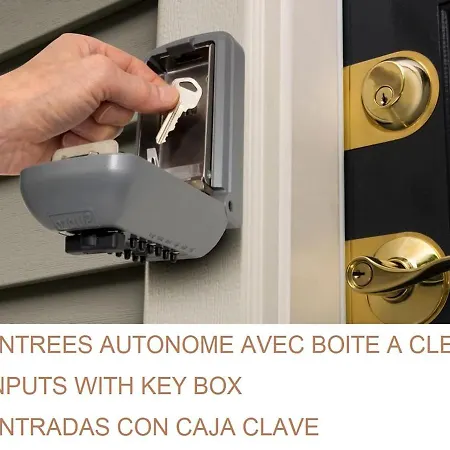 Apartment Confort ! Calme, Climatisation, Piscine, Parking Gratuit, Grande Terrasse, Netflix, Wifi *