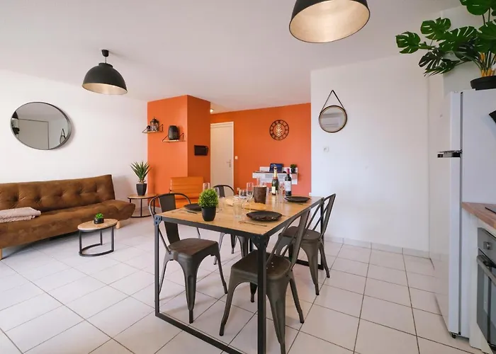Apartamento Confort ! Calme, Climatisation, Piscine, Parking Gratuit, Grande Terrasse, Netflix, Wifi Carcasona