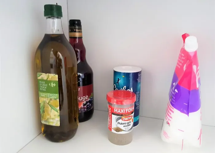 Apartamento Confort ! Calme, Climatisation, Piscine, Parking Gratuit, Grande Terrasse, Netflix, Wifi